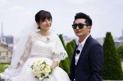 ​郭京飞老婆原来是她？我看到之后惊呆了