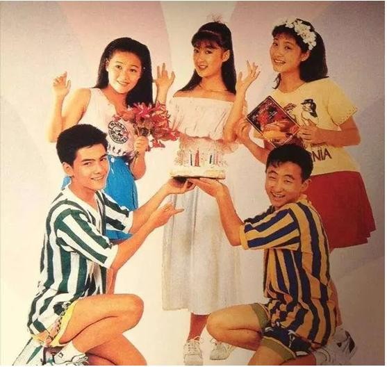 吉雪萍女儿（十六岁的花季演员境况不一）