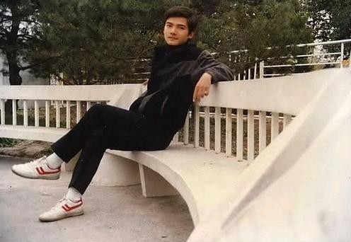 吉雪萍女儿（十六岁的花季演员境况不一）