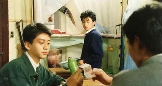 吉雪萍女儿（十六岁的花季演员境况不一）