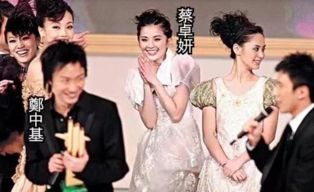 蔡卓妍的老公是谁（阿Sa和郑中基离婚12年）