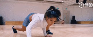 江映蓉身高是多少（蜜桃臀  身材“凹凸感”无敌）