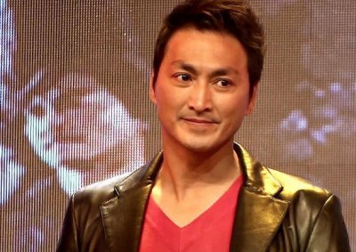 ​何家劲老婆 何家劲的个人资料