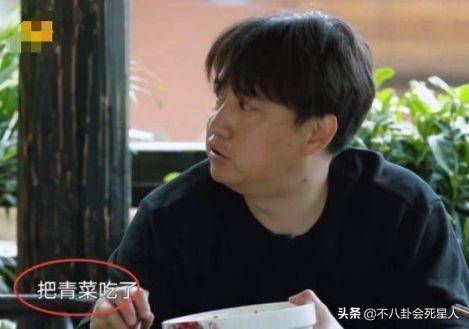 彭昱畅在《向往》被黄老师，被何老师嫌弃，其实原因很暖心