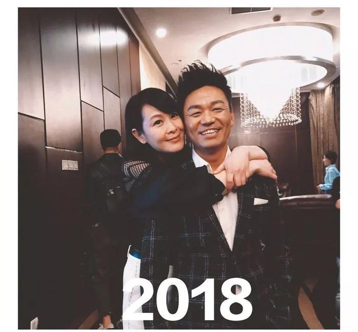 刘若英晒14年姐弟情：亲密拥抱王宝强，袒露心声我们彼此依靠