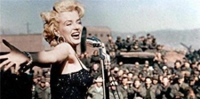 ​玛丽莲·梦露死亡现场照：面容安详，44年后，美国才敢公布她死因