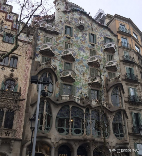 巴塞罗那简介 (巴塞罗那是哪个国家)-图2