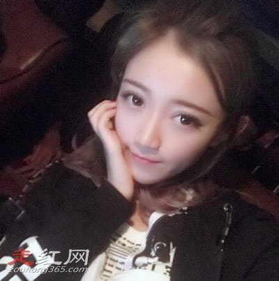 快手小伊伊的家庭背景是什么 和牌牌琦一起出名的