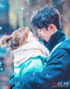 ​南柱赫李圣经地下情实锤怎么回事 因为异地的关系分手