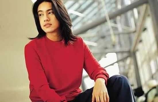 周雨彤个人资料男朋友 周雨彤是怎么出道的