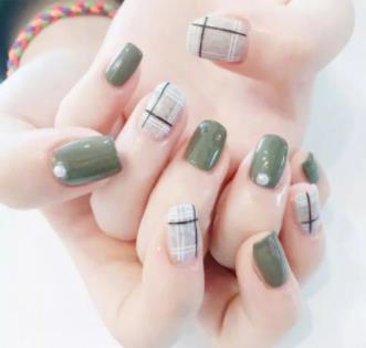 周雨彤个人资料男朋友 周雨彤是怎么出道的