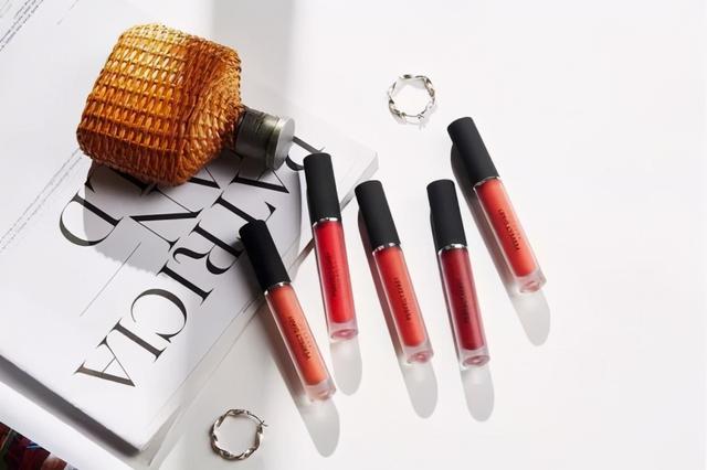 口红推荐排行榜前十名平民口红（市面上平价又好用的口红排行榜）(3)