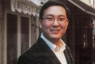 ​上海隐形富豪密春雷：从白手起家到身价60亿，妻子是央视女神