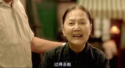 《岁月神偷》看了三遍，每看一遍都泪流满面，经典台词值得收藏