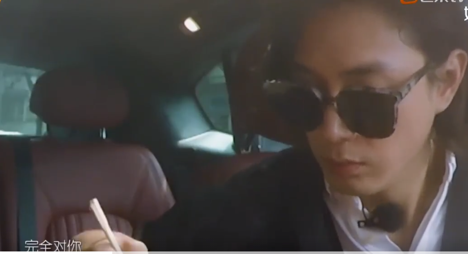 李承铉谈戚薇：她不是我喜欢的类型！但是性格思维模式吸引了