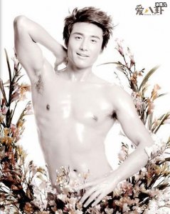 ​胡兵外号“胡美丽”起源，被曝同性恋是真是假？