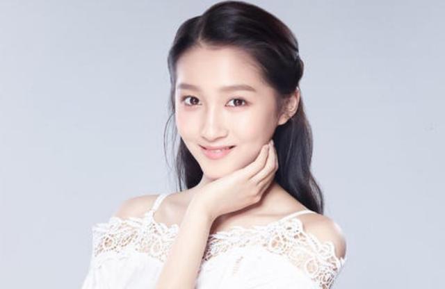 鹿晗关晓彤再传分手,网曝鹿晗因为没有得到女方家人认可