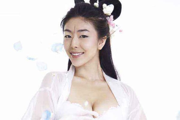 萨瑶瑶精忠梁红玉 欺骗大众写真居然有人买卖