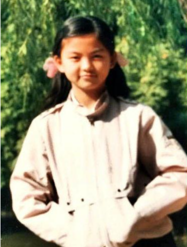 李湘：情断大学初恋，两段婚姻皆成空，她的强势未必是好事