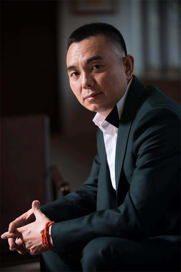 李湘：情断大学初恋，两段婚姻皆成空，她的强势未必是好事