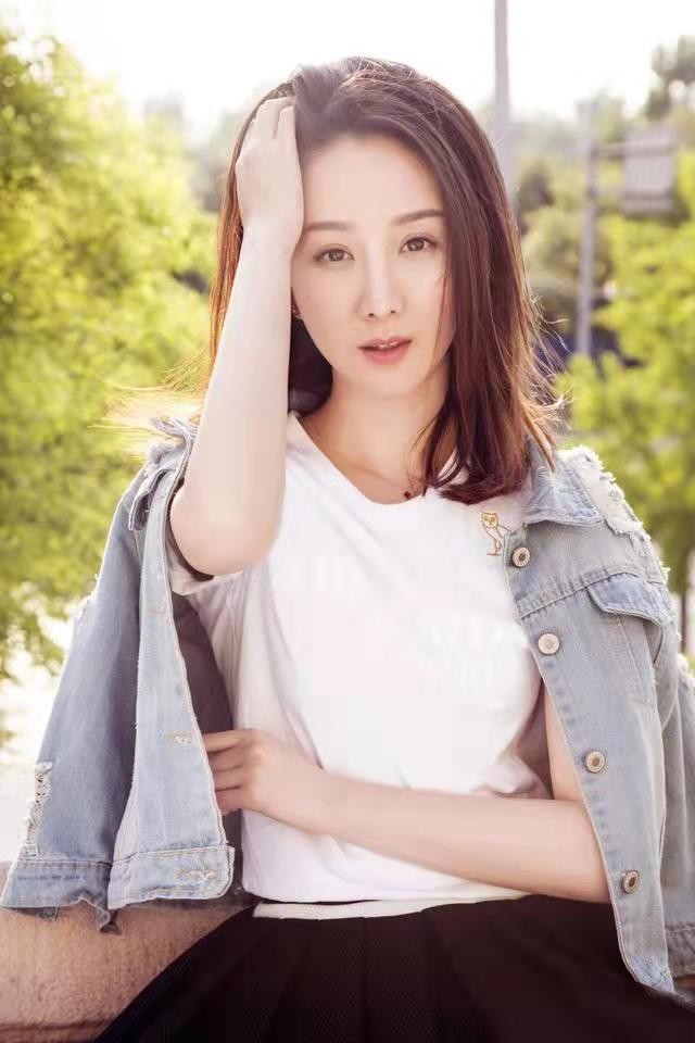 演员王阳:爱情为事业让路,妻子等他6年,婚后终于走红