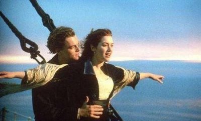 ​泰坦尼克号露丝为什么喜欢杰克