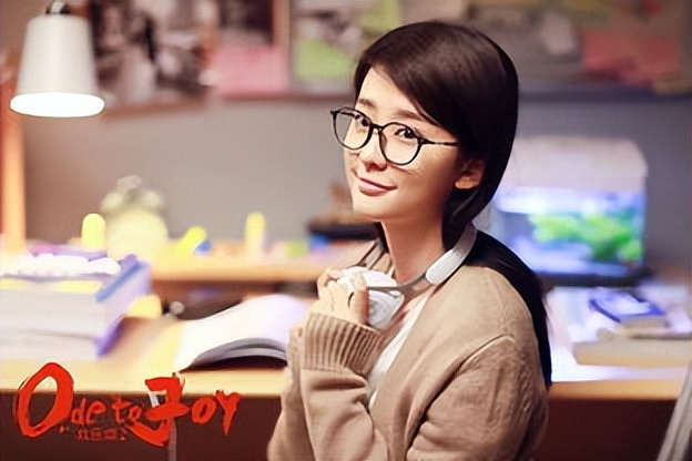 《欢乐颂3》海报来袭，新五美你期待吗？