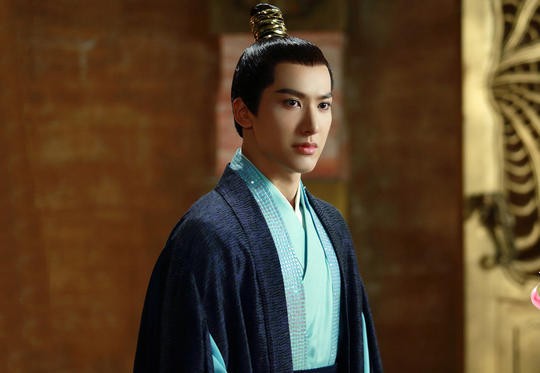 杨幂公司旗下艺人最新名单(女明星杨幂旗下的8位艺人)