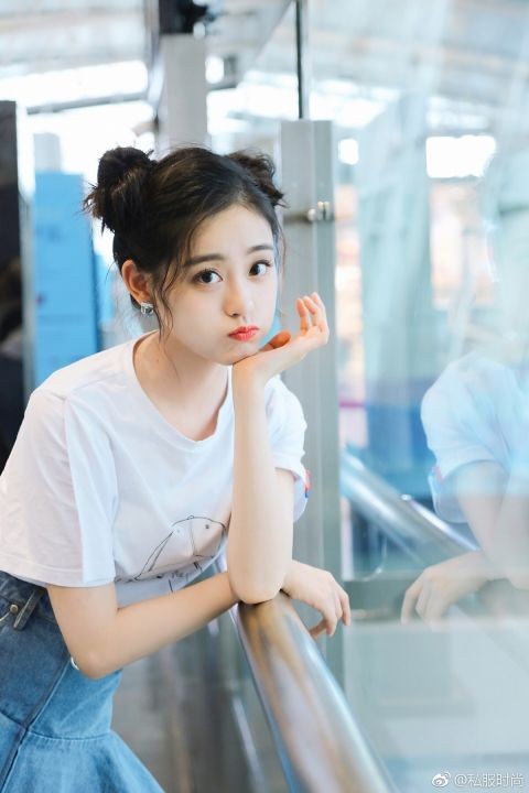 杨幂公司旗下艺人最新名单(女明星杨幂旗下的8位艺人)