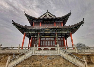 ​中国皇帝集锦之东汉王朝-刘炳，汉冲帝