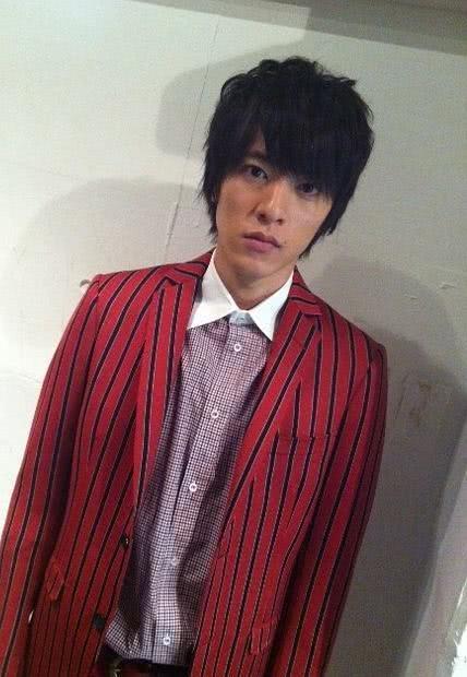 松岛庄汰个人资料写真作品