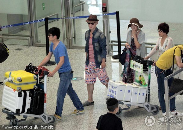 杜若溪整容了吗前后照片对比严宽杜若溪疑离婚内幕真相揭秘