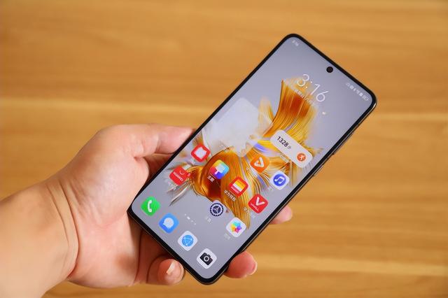 华为正式发布Mate50系列开售时间(华为手机别乱选)(2)