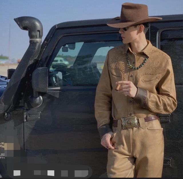 如何分辨皮衣是不是真皮(通过哪些实用的小方法)(1)