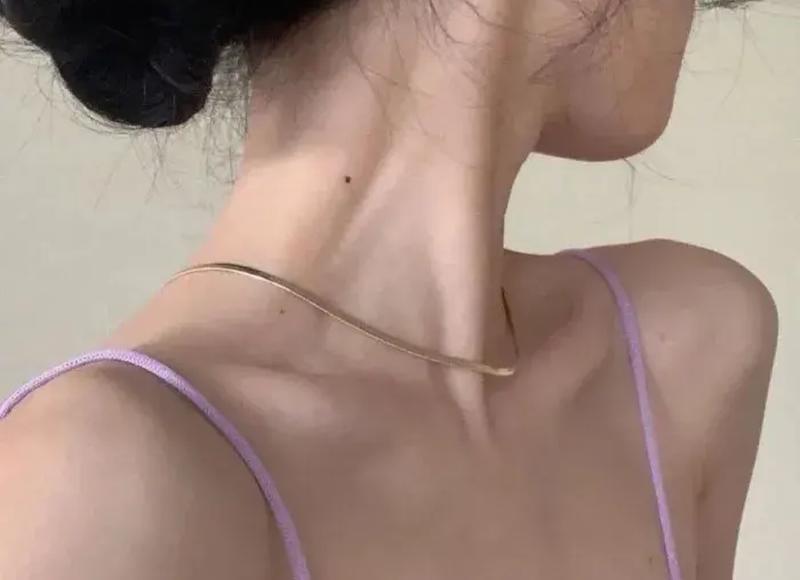 佟大为的老婆（佟大为妻子关悦携儿女拍大片）