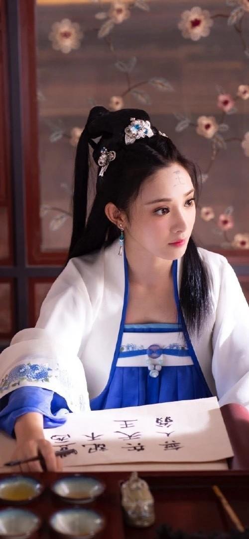 女神彭小苒不仅颜值高,原来私下还这样多才多艺