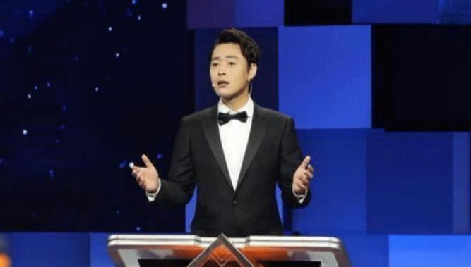 曾出演“亮剑”，后因双目失明自杀二次失败，今女装亮相成视帝！