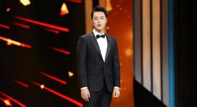 曾出演“亮剑”，后因双目失明自杀二次失败，今女装亮相成视帝！