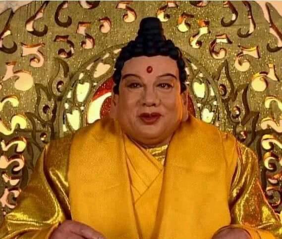 79岁“如来佛祖”近照,因太真切以为是“佛祖”现身,都朝他跪