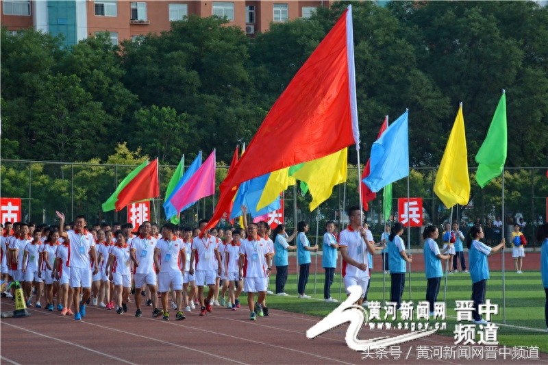 榆次九 中窑上小学（1200人）表演的情景剧《千秋魏榆》