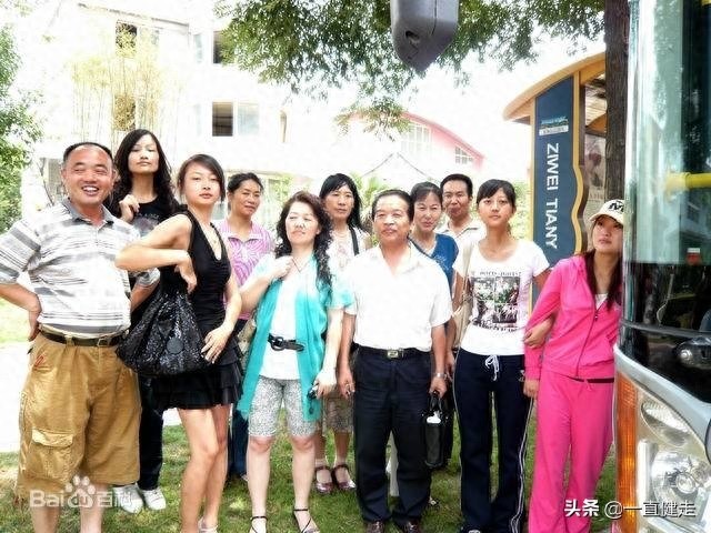 家庭伦理剧——《欢喜亲家》