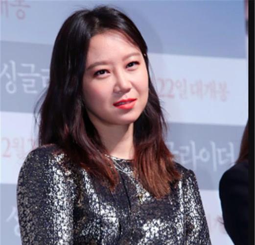 孔孝真整容，李天熙孔孝真,本文共（3800字）