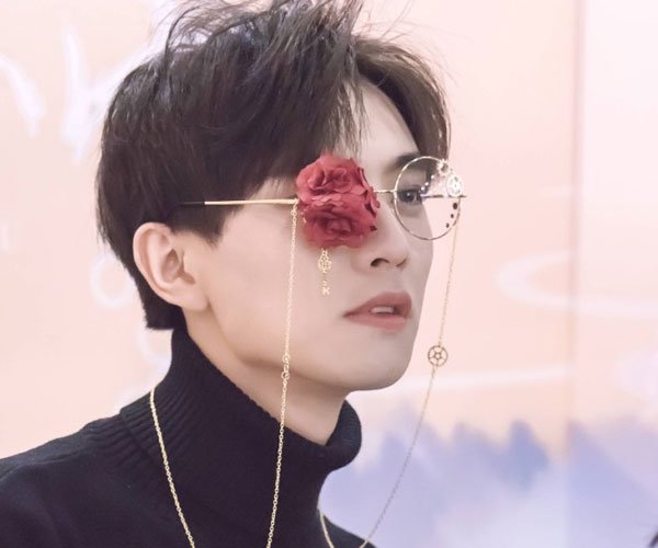 黑夜到白昼夜真的没有没有什么歌 轻松有意思的歌词