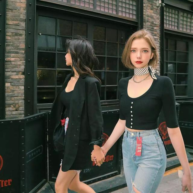 国际顶级t台超模（22岁德韩混血模特美到犯规）(42)