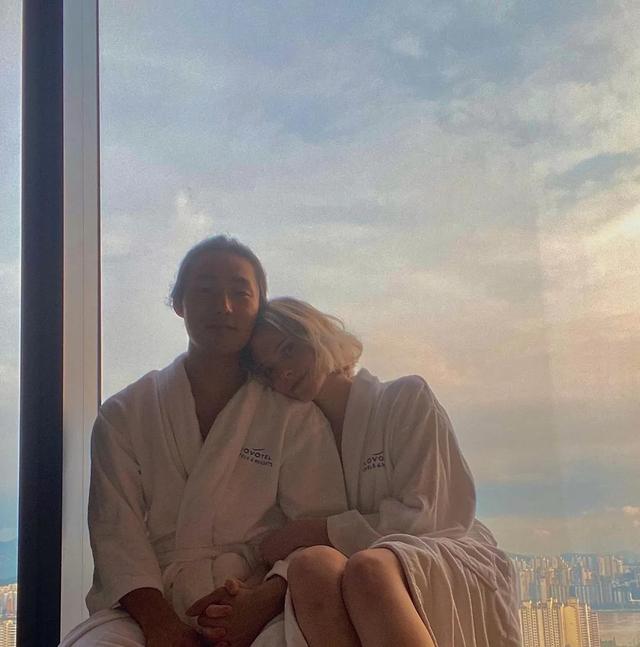 国际顶级t台超模（22岁德韩混血模特美到犯规）(53)