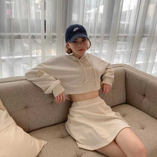 国际顶级t台超模（22岁德韩混血模特美到犯规）(37)