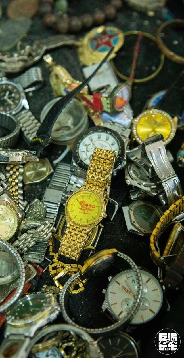 长沙市古玩市场有几处（来长沙古玩跳蚤市场探秘）(14)