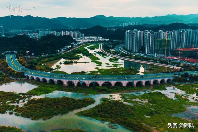 杭州七孔桥简介(杭州最低调的十七孔桥)(1)