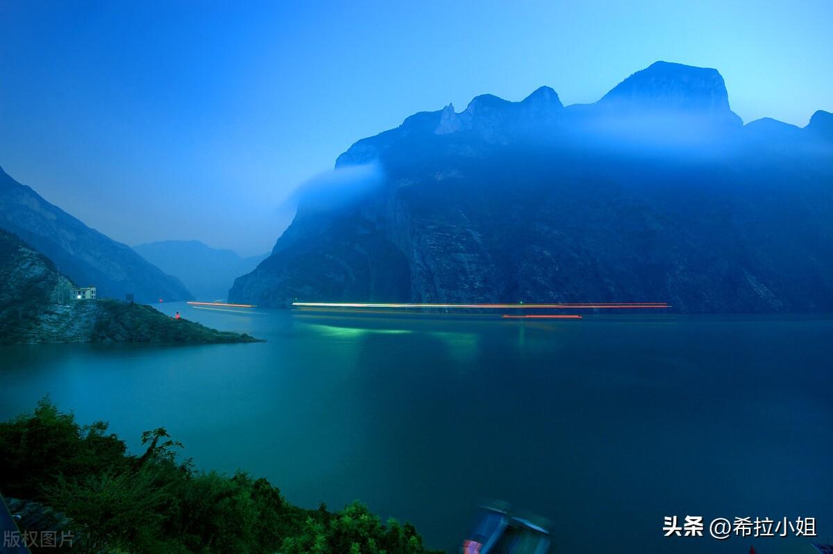 长江三峡有哪些景点(长江三峡旅游景点有哪些)