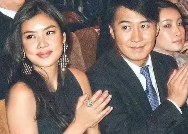 黎明为什么要跟乐基儿离婚呢(甘愿低调的黎明)(24)